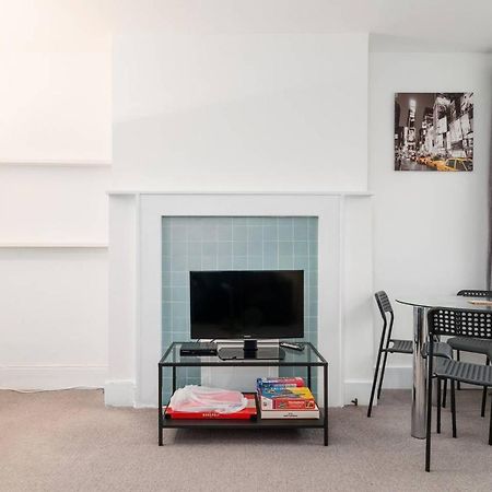 Guestready - Modern 2-Bed For 4 In Golders Green! Londres Exterior foto